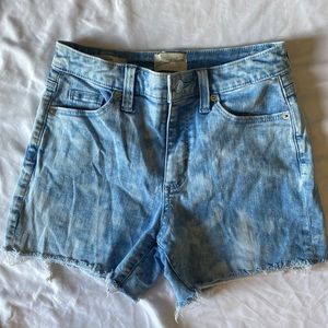 Bleach washed Universal Thread shorts